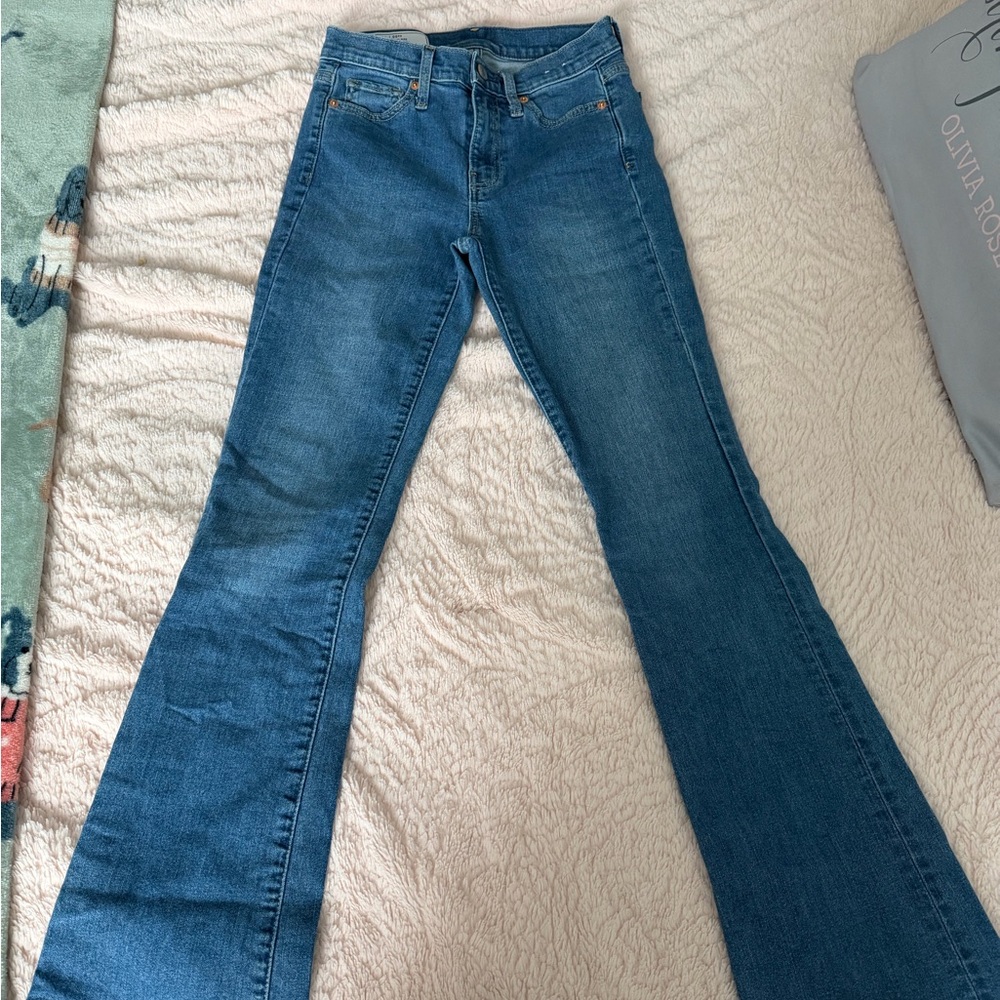 GAP Women's Flare Jeans in Blue